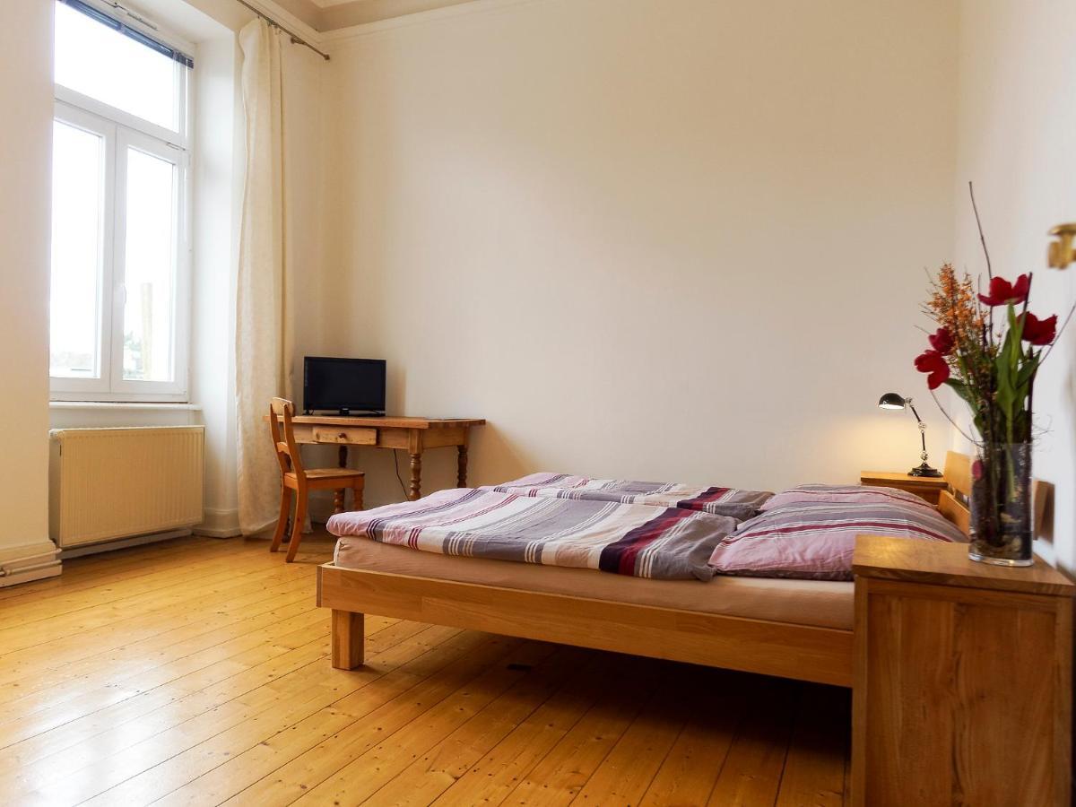 Pension Bonn Sudstadt ภายนอก รูปภาพ