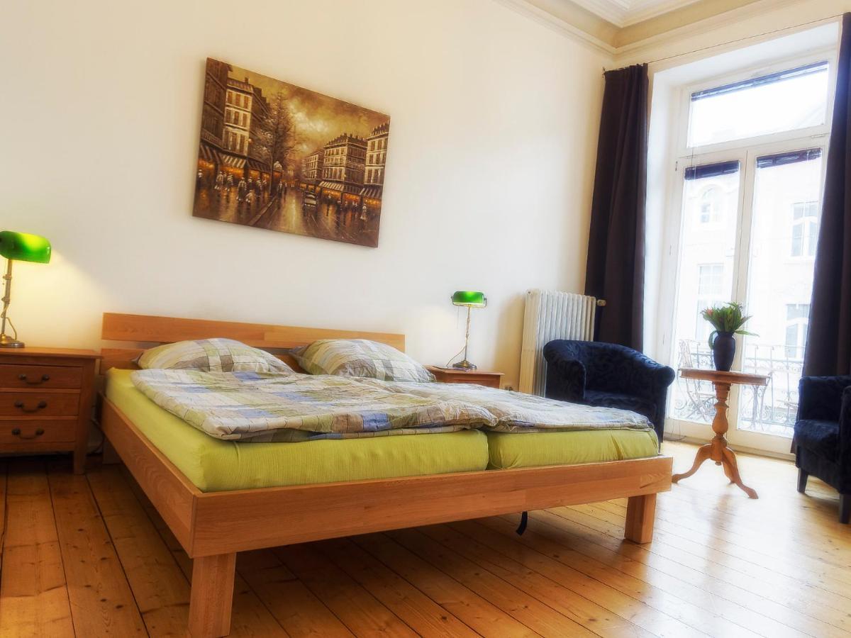 Pension Bonn Sudstadt ภายนอก รูปภาพ
