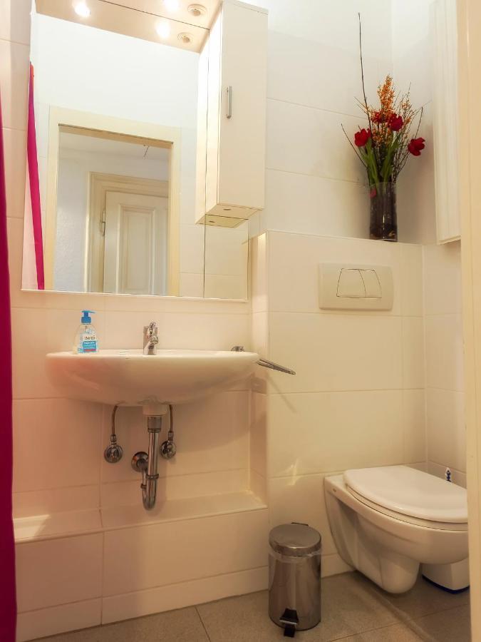 Pension Bonn Sudstadt ภายนอก รูปภาพ